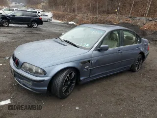 2001 BMW 3 Series 330i with VIN WBAAV53481JS91616, listed as a Copart auction lot 42105495 with 239,514 mi miles and Salvage Title. Bid and sale history available at carsss.com. Image 1.
