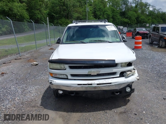 2003 Chevrolet Tahoe Z71 z VIN 1GNEK13Z23R230226, wystawiony jako IAAI lot #42252874 z przebiegiem 251 268 mil mil oraz . Historia ofert i sprzedaży dostępna na DreamBid. Obrazek 12.