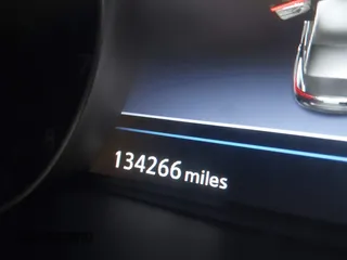 2016 Nissan Maxima SL z VIN 1N4AA6AP0GC420386, wystawiony jako IAAI lot #41981213 z przebiegiem 134 266 mil mil oraz . Historia ofert i sprzedaży dostępna na DreamBid. Obrazek 15.