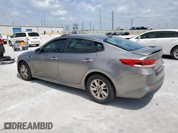 2016 Kia Optima LX z VIN 5XXGT4L34GG032381, wystawiony jako Copart lot #61913695 z przebiegiem 87 348 mil mil oraz Czysty tytuł • Clean title. Historia ofert i sprzedaży dostępna na DreamBid. Obrazek 2.