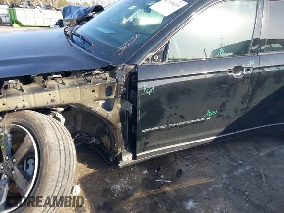 2024 Jeep Grand Cherokee Laredo X with VIN 1C4RJGAG7RC142320, listed as a IAAI auction lot 41709639 with 30,336 mi miles and . Bid and sale history available at DreamBid. Image 18.