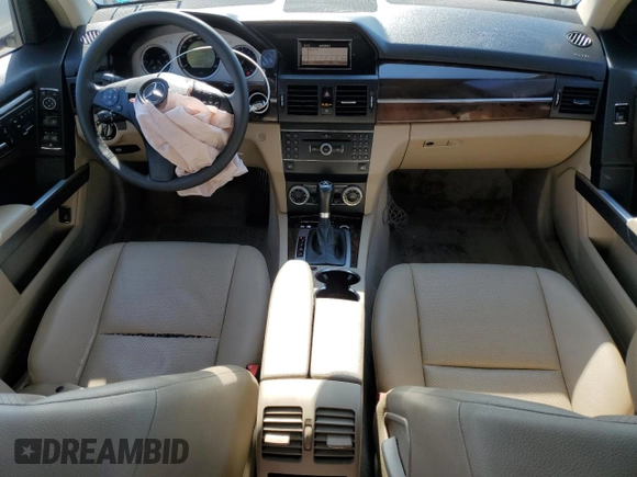 2010 Mercedes-Benz GLK 350 with VIN WDCGG8HB4AF490370, listed as a Copart auction lot 54248285 with 142,374 mi miles and Salvage Title. Bid and sale history available at DreamBid. Image 8.