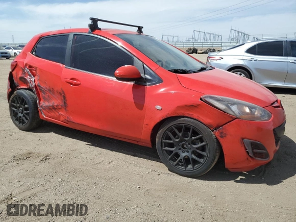 2014 Mazda 2 Sport with VIN JM1DE1KZXE0175643, listed as a Copart auction lot 52998225 with 196,051 mi miles and Salvage Title. Bid and sale history available at carsss.com. Image 4.