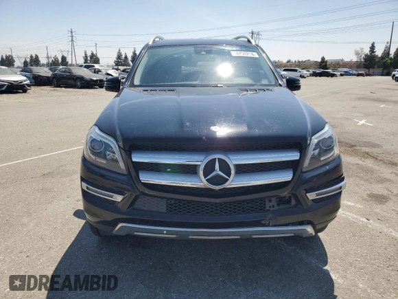 2015 Mercedes-Benz GL with VIN 4JGDF6EE4FA440695, listed as a Copart auction lot 58460214 with 130,161 mi miles and Salvage Title. Bid and sale history available at carsss.com. Image 5.