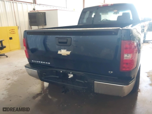 2008 Chevrolet Silverado 1500 LT w/1LT with VIN 2GCEC19C481222752, listed as a IAAI auction lot 41278747 with 211,484 mi miles. Bid and sale history available at carsss.com. Image 16.