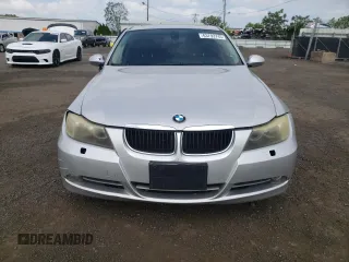 2007 BMW 3 Series 328xi with VIN WBAVC73527KP32168, listed as a Copart auction lot 63793745 with 145,786 mi miles and Salvage title. Bid and sale history available at DreamBid. Image 5.