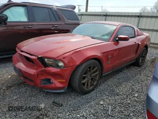2010 Ford Mustang V6 with VIN 1ZVBP8AN3A5133074, listed as a Copart auction lot 52142895 with 124,033 mi miles and Salvage Title. Bid and sale history available at DreamBid. Image 1.