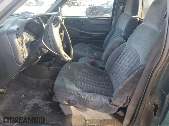 1998 Chevrolet S-10 with VIN 1GCCS1445WK234691, listed as a Copart auction lot 88746545 with 275,680 mi miles and Salvage Title. Bid and sale history available at carsss.com. Image 7.