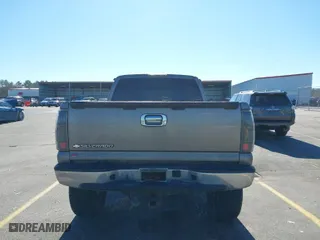 2007 Chevrolet Silverado 1500 Classic LT1 with VIN 1GCEK19Z97Z170547, listed as a IAAI auction lot 41329417 with 315,038 mi miles. Bid and sale history available at carsss.com. Image 16.