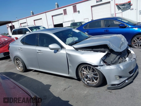 2006 Lexus IS 350 with VIN JTHBE262X65001939, listed as a IAAI auction lot 42454686 with 186,536 mi miles and . Bid and sale history available at DreamBid. Image 14.