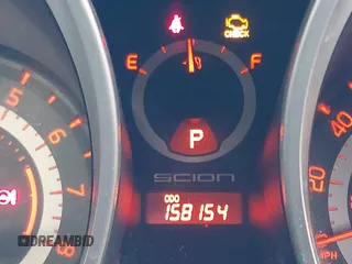 2014 Scion tC z VIN JTKJF5C79E3073875, wystawiony jako IAAI lot #41536021 z przebiegiem 158 154 mil mil oraz . Historia ofert i sprzedaży dostępna na DreamBid. Obrazek 15.