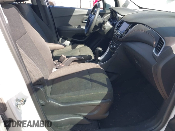 2021 Chevrolet Trax LS with VIN KL7CJKSB9MB301460, listed as a IAAI auction lot 41736329 with 169,013 mi miles. Bid and sale history available at carsss.com. Image 5.