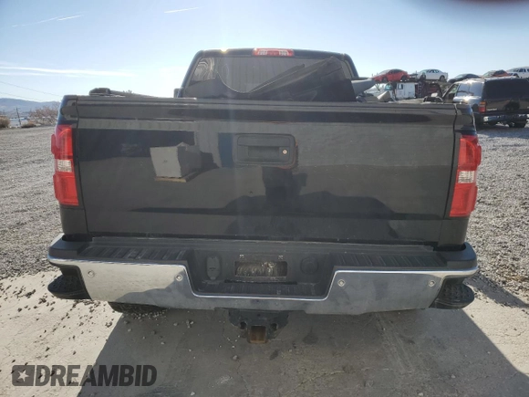 2016 GMC Sierra 2500HD SLT z VIN 1GT12TE89GF212725, wystawiony jako Copart lot #50410905 z przebiegiem 124 706 mil mil oraz Szkoda całkowita • Salvage title. Historia ofert i sprzedaży dostępna na DreamBid. Obrazek 6.