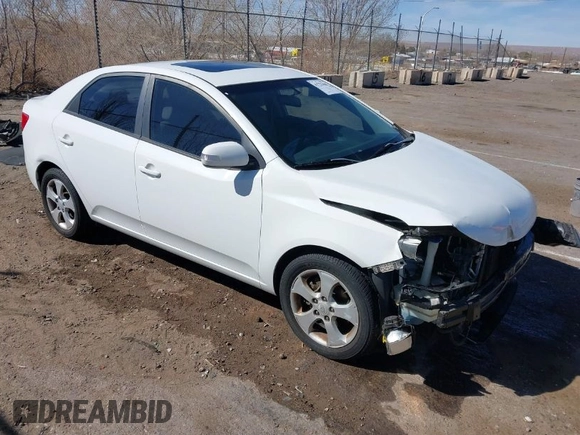 2010 Kia Forte EX with VIN KNAFU4A21A5056097, listed as a IAAI auction lot 41723648 with 40,588 mi miles. Bid and sale history available at carsss.com. Image 1.