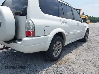 2005 Suzuki XL7 LX with VIN JS3TY92V454107525, listed as a IAAI auction lot 42586384 with 160,541 mi miles and . Bid and sale history available at DreamBid. Image 6.