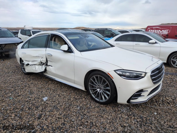 2022 Mercedes-Benz S-Class S 580 with VIN W1K6G7GB4NA067343, listed as a Copart auction lot 45412565 with 24,736 mi miles and Salvage Title. Bid and sale history available at carsss.com. Image 4.