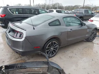 2013 Ford Mustang GT with VIN 1ZVBP8CFXD5252251, listed as a IAAI auction lot 41701508 with 171,781 mi miles. Bid and sale history available at carsss.com. Image 4.