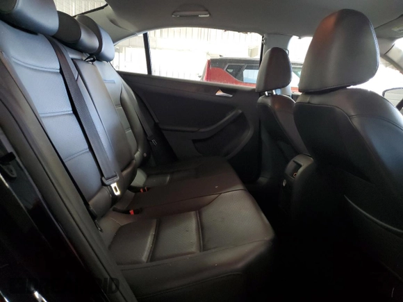 2014 Volkswagen Jetta Sedan SE w/Connectivity with VIN 3VWD07AJ9EM397338, listed as a Copart auction lot 87020844 with 140,178 mi miles and Non Repairable. Bid and sale history available at carsss.com. Image 10.