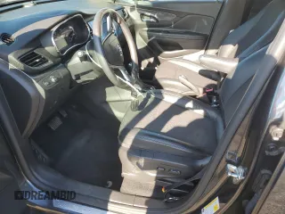 2017 Buick Encore Preferred z VIN KL4CJASB5HB238998, wystawiony jako Copart lot #65335895 z przebiegiem 120 573 mil mil oraz Szkoda całkowita • Salvage title. Historia ofert i sprzedaży dostępna na DreamBid. Obrazek 7.
