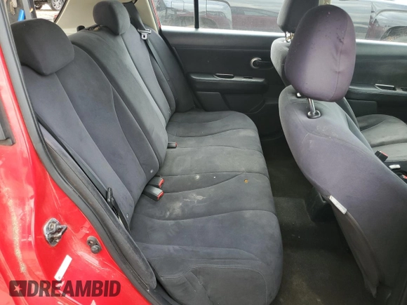 2007 Nissan Versa S z VIN 3N1BC13E27L446857, wystawiony jako Copart lot #54938895 z przebiegiem 243 248 mil mil oraz Szkoda całkowita • Salvage title. Historia ofert i sprzedaży dostępna na DreamBid. Obrazek 10.