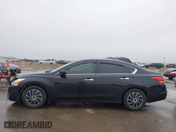 2015 Nissan Altima 2.5 SL with VIN 1N4AL3AP6FN394212, listed as a IAAI auction lot 41549180 with 106,250 mi miles. Bid and sale history available at carsss.com. Image 15.