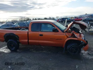 2000 Dodge Dakota SLT with VIN 1B7GG22XXYS610262, listed as a IAAI auction lot 41806744 with 243,650 mi miles and . Bid and sale history available at carsss.com. Image 13.
