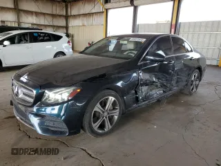 2017 Mercedes-Benz E 300 Luxury с VIN WDDZF4JB3HA102126, выставлен на аукционе Copart как лот 55627975 с пробегом 94 632 миль миль и Списание • Salvage title. История ставок и продаж доступна на DreamBid. Изображение 1.