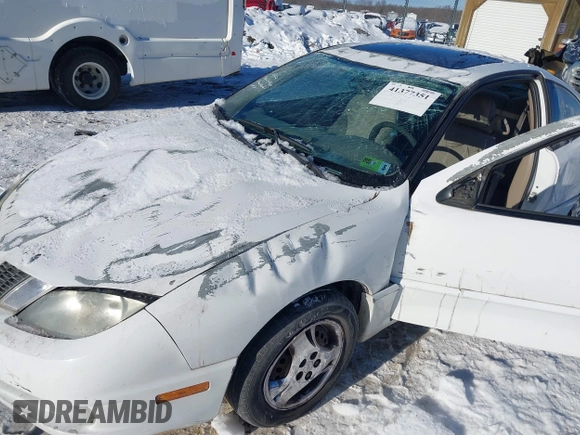 2005 Pontiac Sunfire z VIN 3G2JB12F35S101138, wystawiony jako IAAI lot #41377351 z przebiegiem 167 995 mil mil oraz . Historia ofert i sprzedaży dostępna na DreamBid. Obrazek 6.