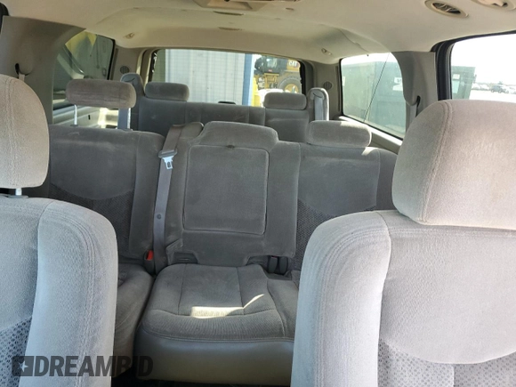 2004 Chevrolet Suburban LS with VIN 3GNEC16Z64G163608, listed as a Copart auction lot 56529235 with 198,005 mi miles and Salvage title. Bid and sale history available at DreamBid. Image 10.