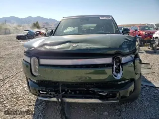 2023 Rivian R1S Adventure with VIN 7PDSGABA4PN005062, listed as a Copart auction lot 69042334 with 40,470 mi miles and Salvage Title. Bid and sale history available at carsss.com. Image 12.