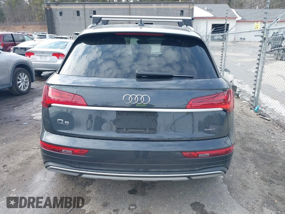 2021 Audi Q5 Prestige with VIN WA1CAAFY5M2050748, listed as a IAAI auction lot 41704470 with 55,162 mi miles. Bid and sale history available at carsss.com. Image 16.