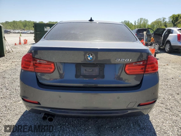 2013 BMW 3 Series 328i z VIN WBA3C1C5XDF435500, wystawiony jako Copart lot #53266805 z przebiegiem 107 780 mil mil oraz Szkoda całkowita • Salvage title. Historia ofert i sprzedaży dostępna na DreamBid. Obrazek 6.