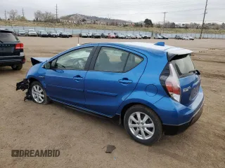 2017 Toyota Prius One z VIN JTDKDTB32H1591220, wystawiony jako Copart lot #51844575 z przebiegiem 72 988 mil mil oraz Szkoda całkowita • Salvage title. Historia ofert i sprzedaży dostępna na DreamBid. Obrazek 2.