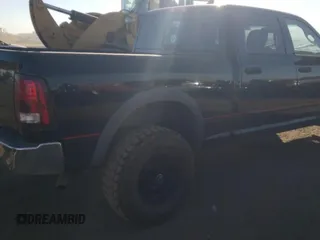 2013 Ram 2500 Power Wagon с VIN 3C6TR5ET7DG535404, выставлен на аукционе Copart как лот 77525904 с пробегом 172 195 миль миль и Чистый • Clean title. История ставок и продаж доступна на DreamBid. Изображение 3.