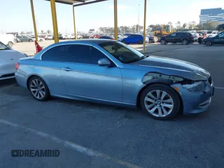 2011 BMW 3 Series 328i with VIN WBADW3C58BE541521, listed as a IAAI auction lot 41631382 with 112,396 mi miles. Bid and sale history available at carsss.com. Image 13.