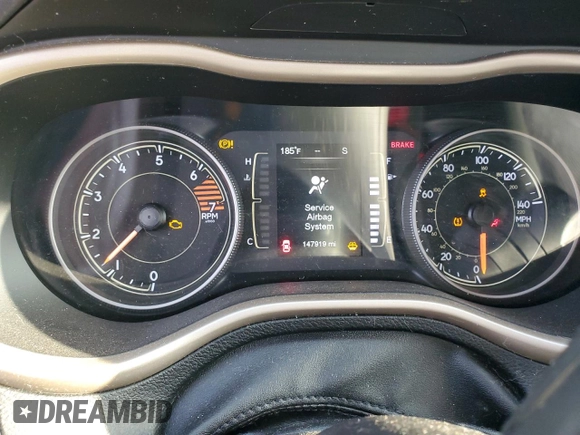 2016 Jeep Cherokee 75th Anniversary с VIN 1C4PJLCB9GW377119, выставлен на аукционе Copart как лот 49912325 с пробегом 147 919 миль миль и Списание • Salvage title. История ставок и продаж доступна на DreamBid. Изображение 9.