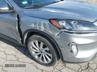 2021 Ford Escape Titanium с VIN 1FMCU9J94MUB12667, выставлен на аукционе IAAI как лот 41967366 с пробегом 37 545 миль миль и . История ставок и продаж доступна на DreamBid. Изображение 6.