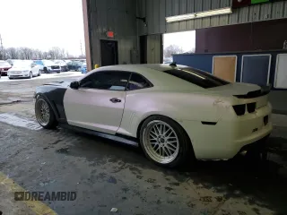 2010 Chevrolet Camaro 2SS with VIN 2G1FK1EJ1A9118733, listed as a Copart auction lot 45145235 with 91,083 mi miles and Salvage title. Bid and sale history available at DreamBid. Image 2.
