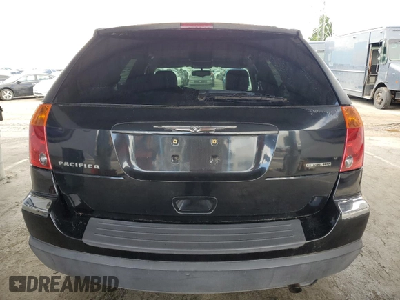 2004 Chrysler Pacifica z VIN 2C8GF68474R621401, wystawiony jako Copart lot #56626025 z przebiegiem 92 218 mil mil oraz Czysty tytuł • Clean title. Historia ofert i sprzedaży dostępna na DreamBid. Obrazek 6.
