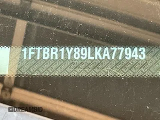 2020 Ford Transit Cargo z VIN 1FTBR1Y89LKA77943, wystawiony jako IAAI lot #42642576 z przebiegiem 144 064 mil mil oraz . Historia ofert i sprzedaży dostępna na DreamBid. Obrazek 18.