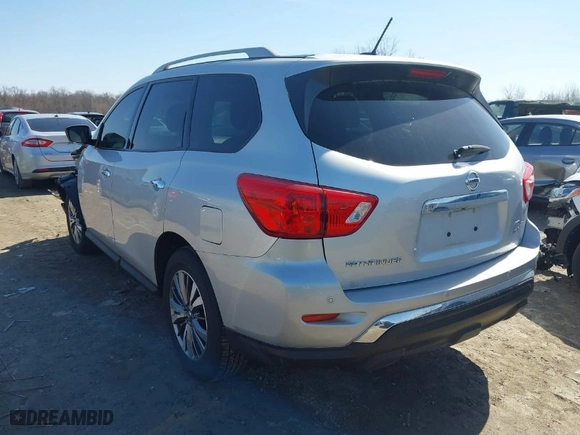 2018 Nissan Pathfinder SV with VIN 5N1DR2MM0JC654685, listed as a IAAI auction lot 41817909 with 94,644 mi miles. Bid and sale history available at carsss.com. Image 3.