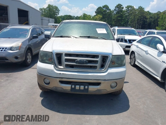 2008 Ford F-150 XLT z VIN 1FTPW12V98KC12486, wystawiony jako IAAI lot #42684235 z przebiegiem Nie podano mil oraz . Historia ofert i sprzedaży dostępna na DreamBid. Obrazek 12.