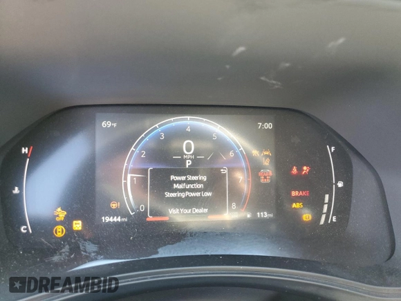 2024 Toyota Grand Highlander XLE with VIN 5TDAAAA57RS016059, listed as a Copart auction lot 47611935 with 19,444 mi miles and Salvage Title. Bid and sale history available at carsss.com. Image 9.