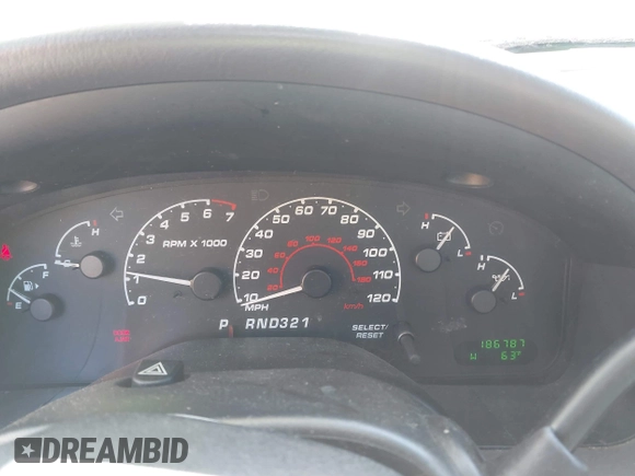 2002 Ford Explorer XLT с VIN 1FMZU73E82ZA16789, выставлен на аукционе IAAI как лот 42361140 с пробегом 186 787 миль миль и . История ставок и продаж доступна на DreamBid. Изображение 7.
