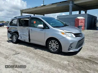2018 Toyota Sienna XLE Auto Access Seat with VIN 5TDYZ3DC9JS916091, listed as a Copart auction lot 57576615 with 90,967 mi miles and Salvage title. Bid and sale history available at DreamBid. Image 14.