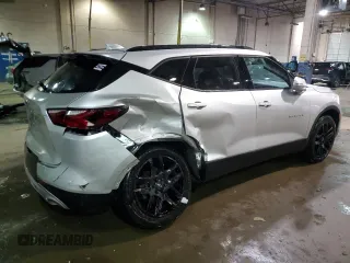 2020 Chevrolet Blazer LT with VIN 3GNKBCRS5LS579516, listed as a Copart auction lot 45010375 with 102,275 mi miles and Salvage title. Bid and sale history available at DreamBid. Image 3.