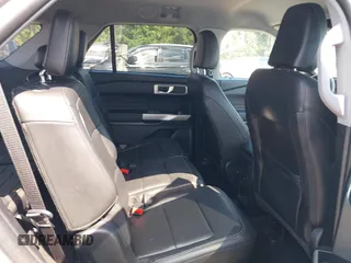 2023 Ford Explorer XLT with VIN 1FMSK7DH6PGC35396, listed as a IAAI auction lot 42545580 with 22,628 mi miles and . Bid and sale history available at DreamBid. Image 8.