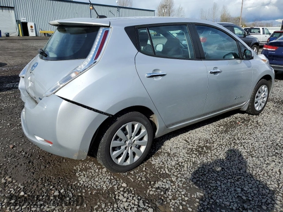 2015 Nissan LEAF SV with VIN 1N4AZ0CPXFC313458, listed as a Copart auction lot 50556295 with 85,231 mi miles and Salvage Title. Bid and sale history available at carsss.com. Image 3.