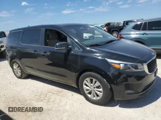2017 Kia Sedona LX with VIN KNDMB5C13H6224112, listed as a Copart auction lot 70566624 with 101,794 mi miles and Clean Title. Bid and sale history available at carsss.com. Image 4.