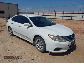 2017 Nissan Altima SR with VIN 1N4AL3AP3HN336805, listed as a IAAI auction lot 42143062 with 138,096 mi miles and . Bid and sale history available at DreamBid. Image 1.